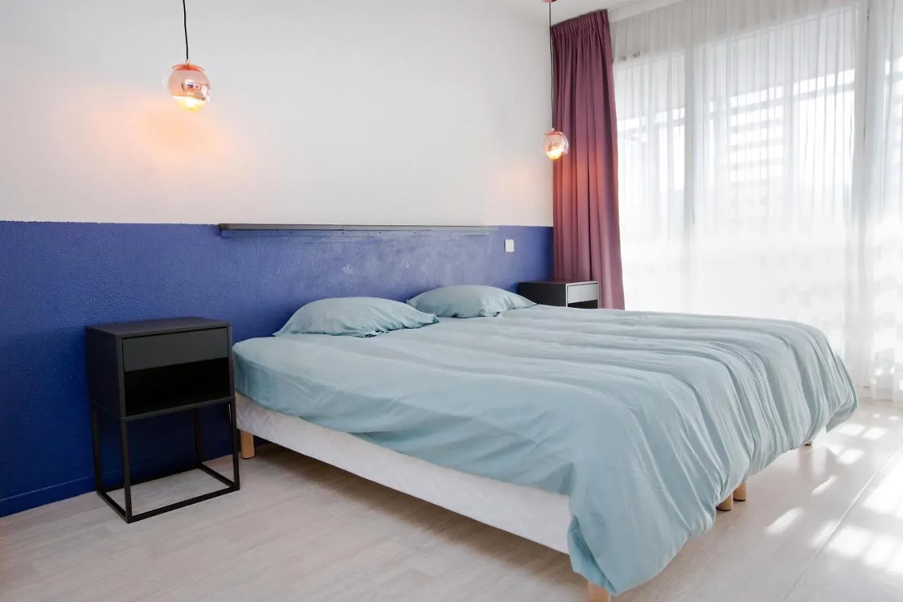 Grand Studio Avec Clim, Balcon Proche Gare Apartment Lourdes